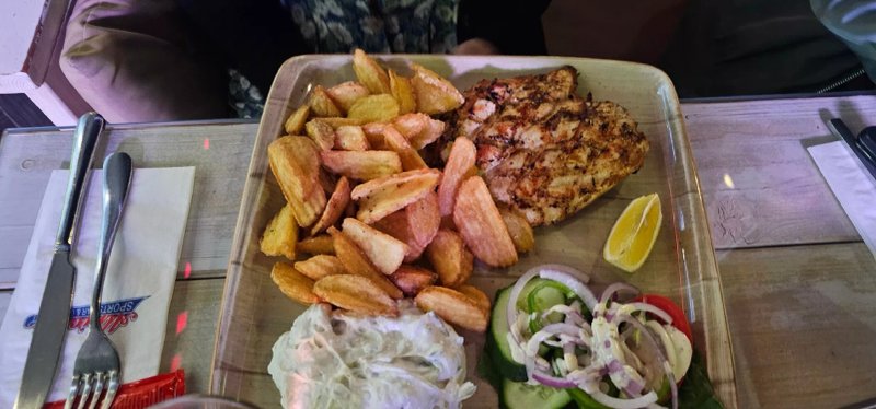 Alkionis Sports Bar & Grill