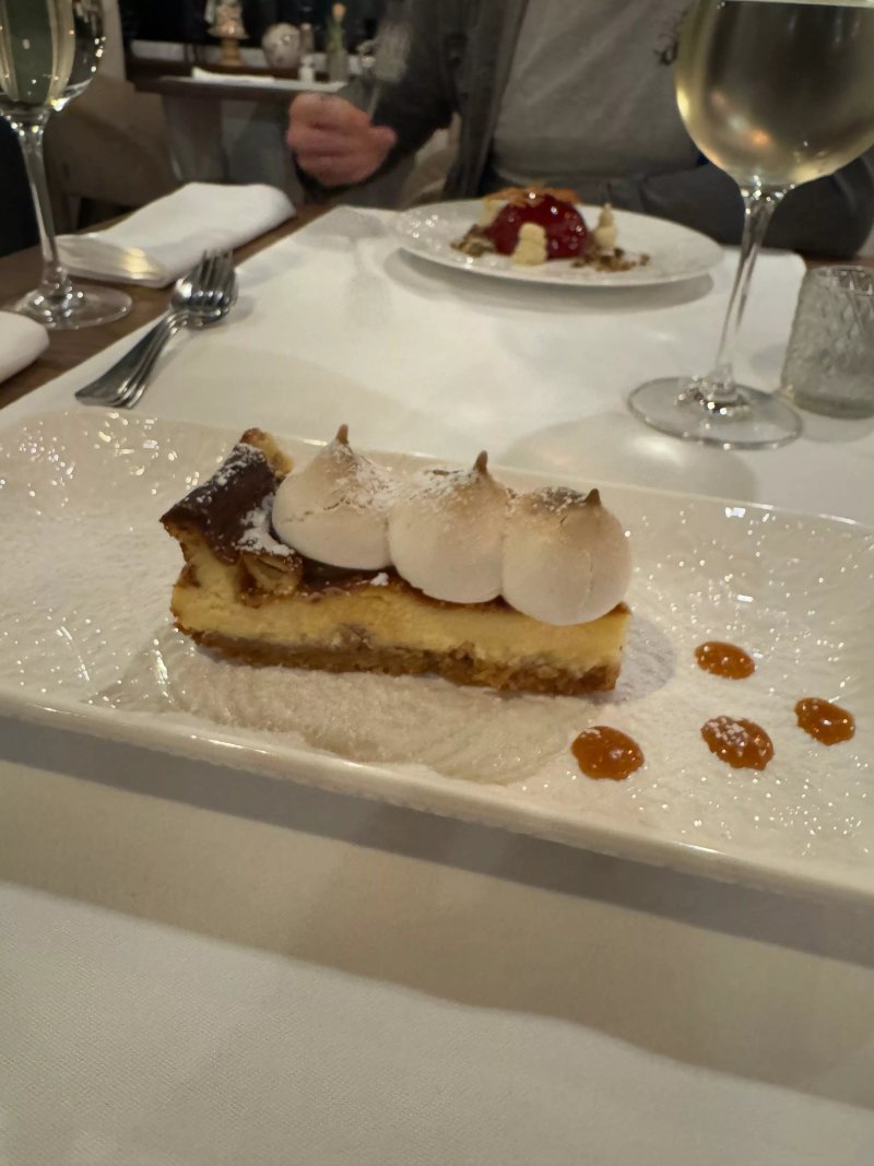 Bonne Chance Restaurant