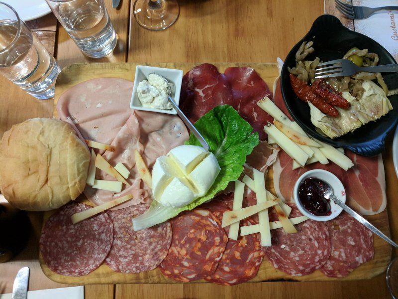 Ristorante Caffe' Gustami