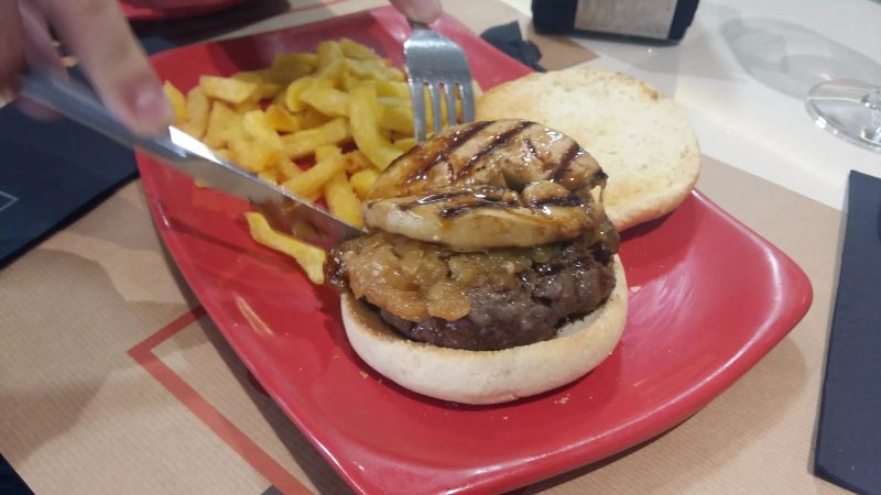 Sancho Casual Burger