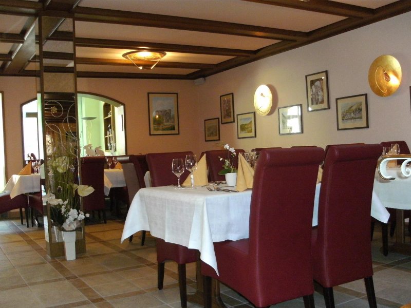 Weinhotel Hubertus