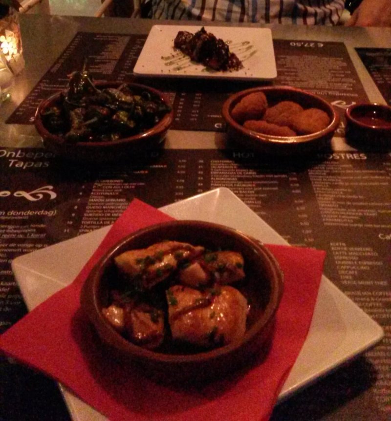 Tapas En Wijnbar Van 's
