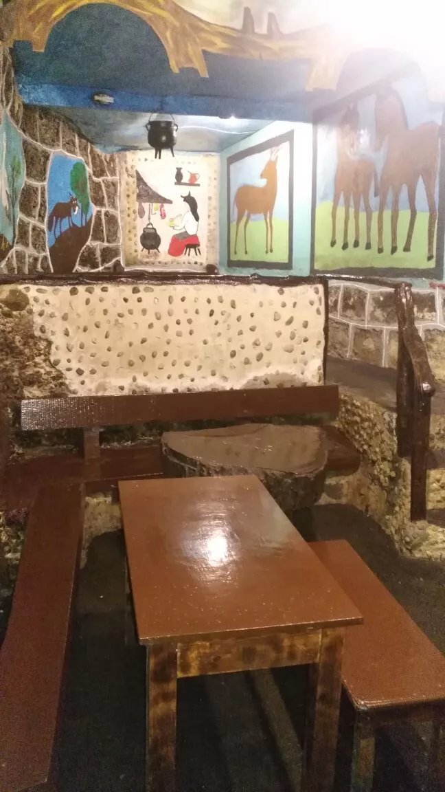 Bar Cuevas de San Jose C.B.