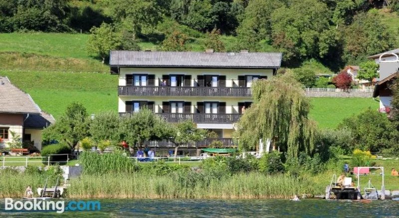 Harring - direkt am See Pension