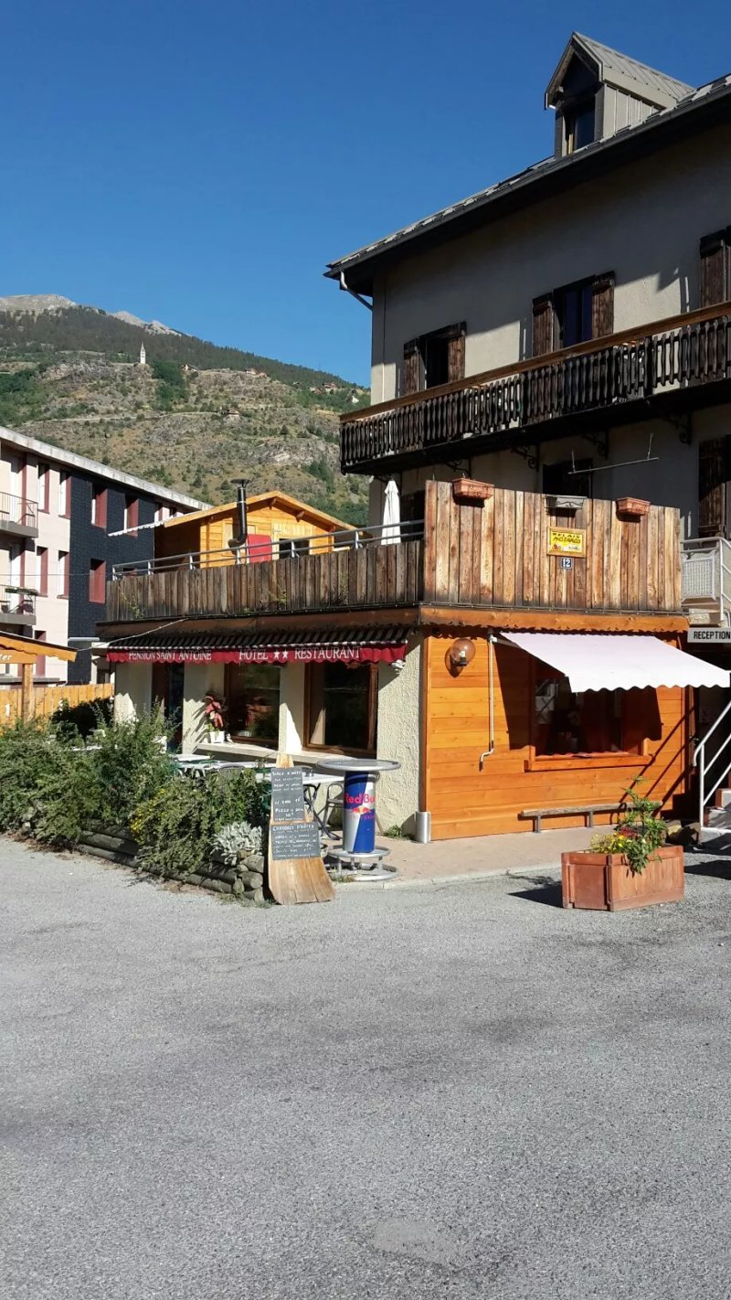 Saint Antoine Hotel