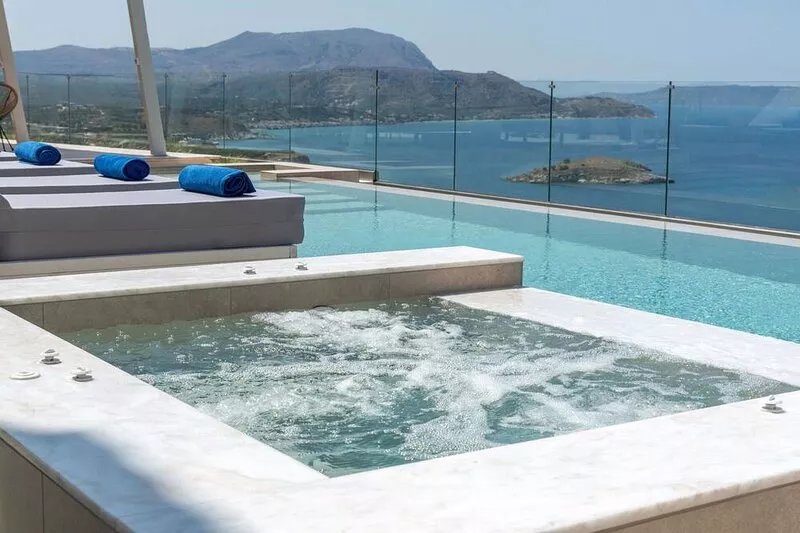 Seaview Lux - Modern vacation rental with private pool in Plaka, Crete