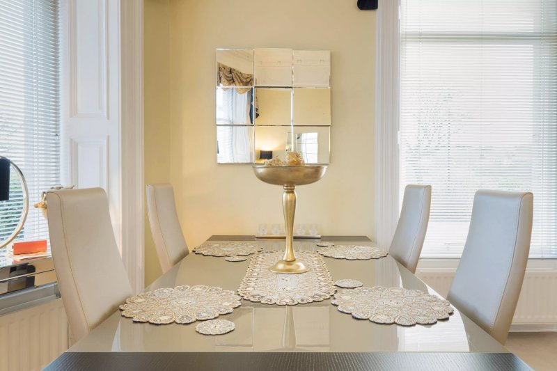 Marks At The Manor Luxury Apartments