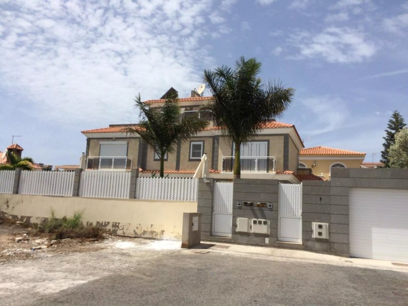 Villa Lovisi S.l.