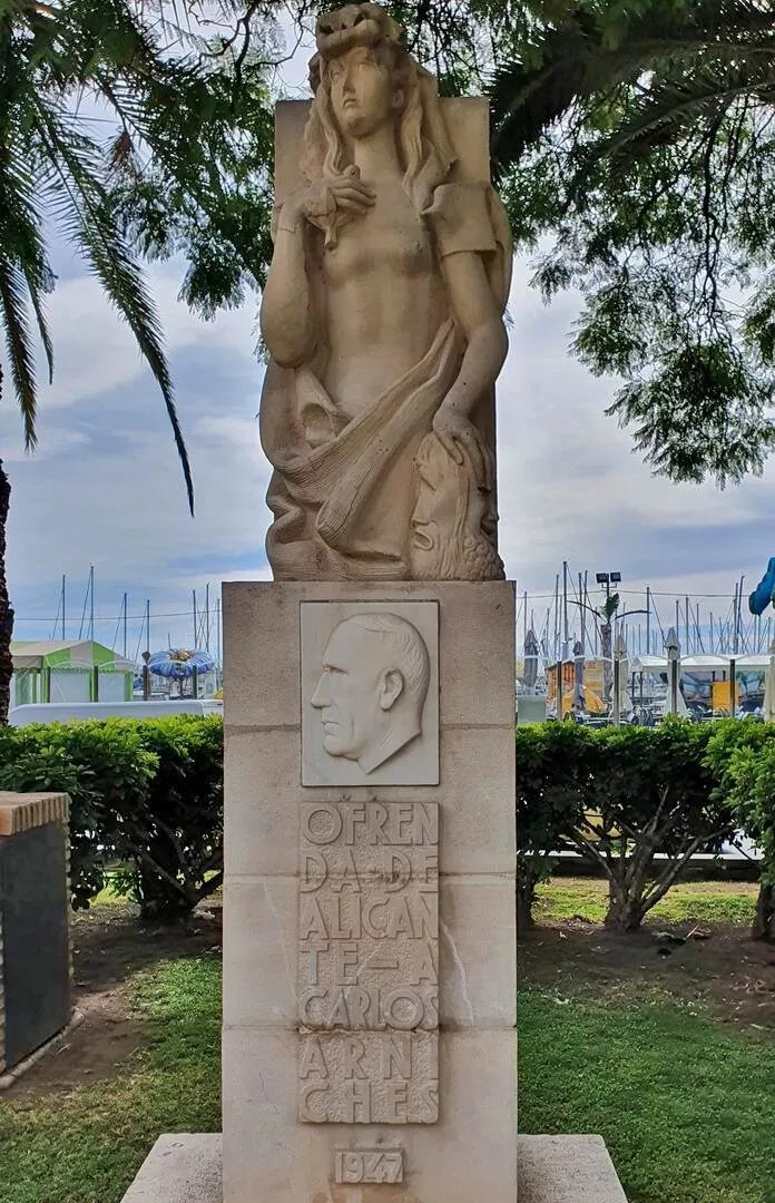 Ofrenda de Alicante a Carlos Arniches