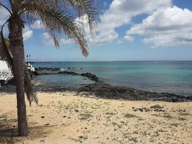 Fantastic location, 2 bed 2 bathroom property, stunning views, private Jacuzzi.