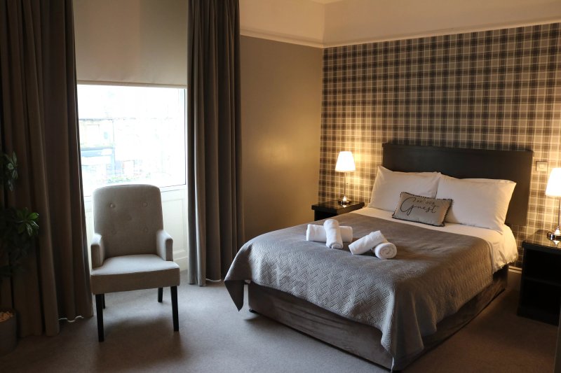 The Norfolk Arms Hotel