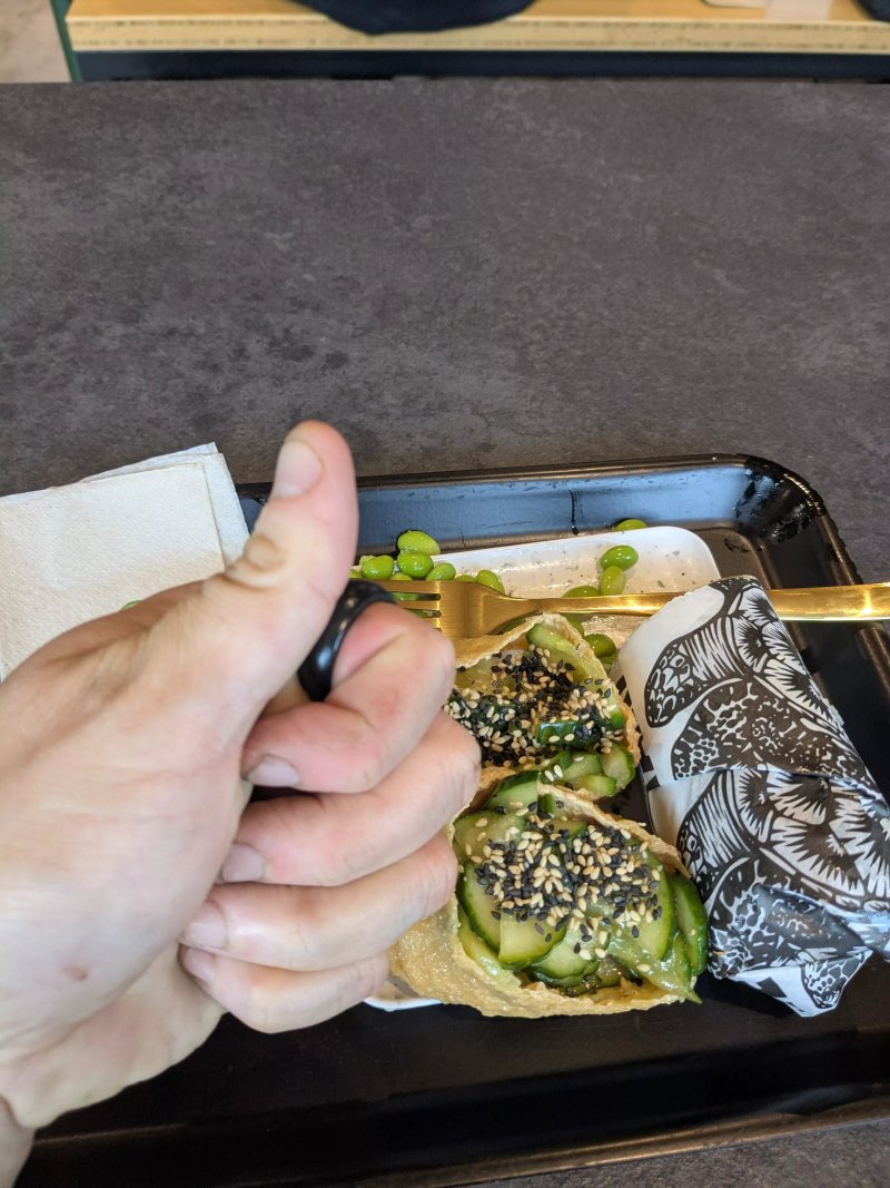 Happy Maki - Burritos And Bowls