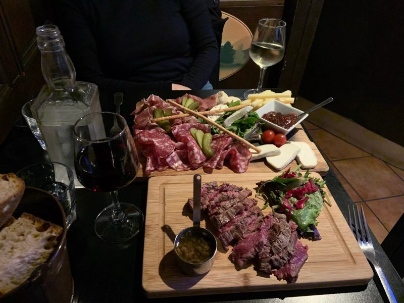 A la Maison Bistro Mais Pas Que