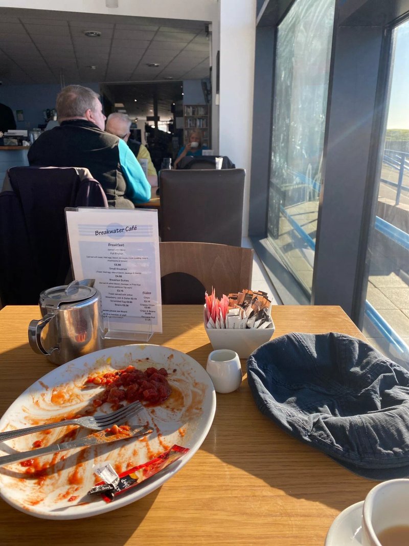The Breakwater Cafe