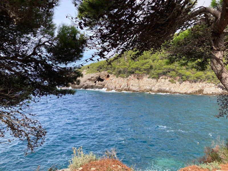 Sutmiholjska Beach