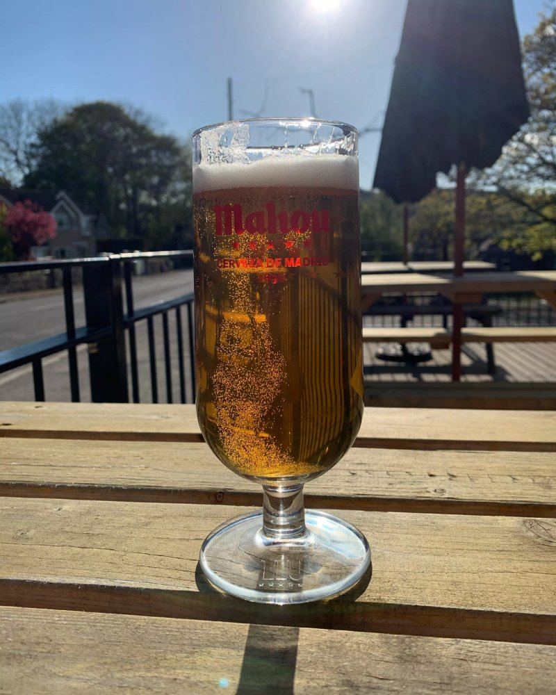 The Jug & Glass Inn