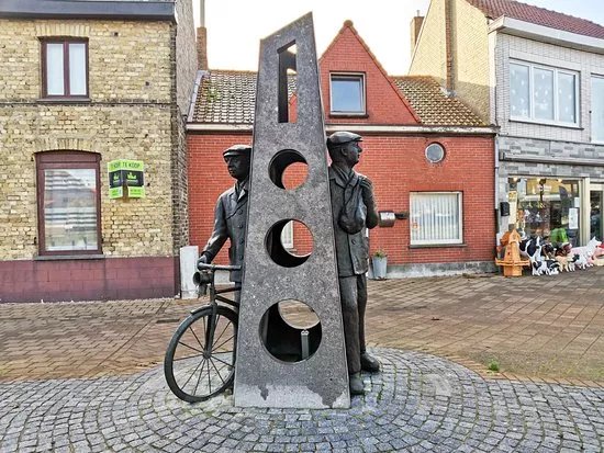 De Blauwer en de Frontalier - The Smuggler and the Border Guard
