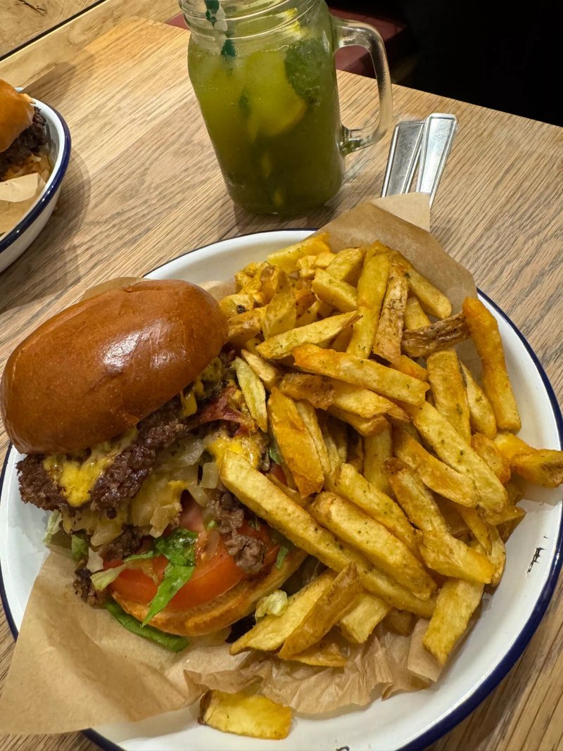Honest Burgers Brewer St - Soho