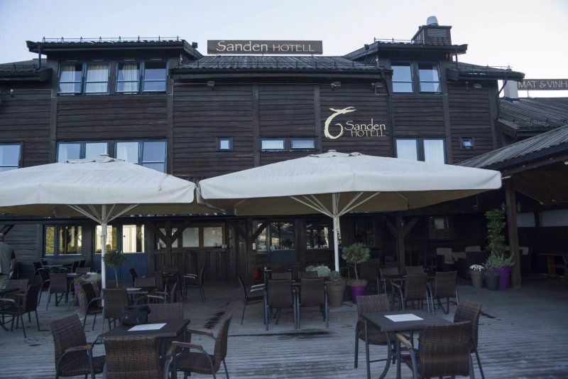 Sanden Hotell Restaurant