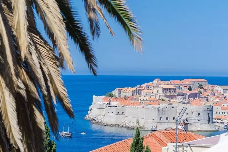 Apartments Davor - Two Bedroom Apartment with Sea View and Terrace