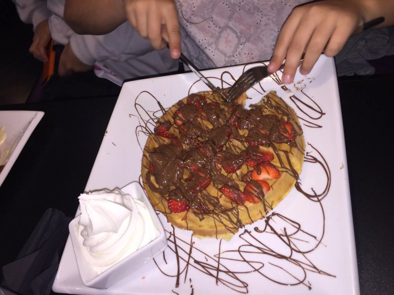 Creams Cafe