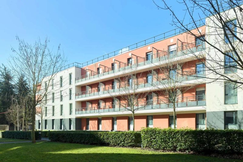 Appart'Hotel Versailles Saint Cyr l'Ecole