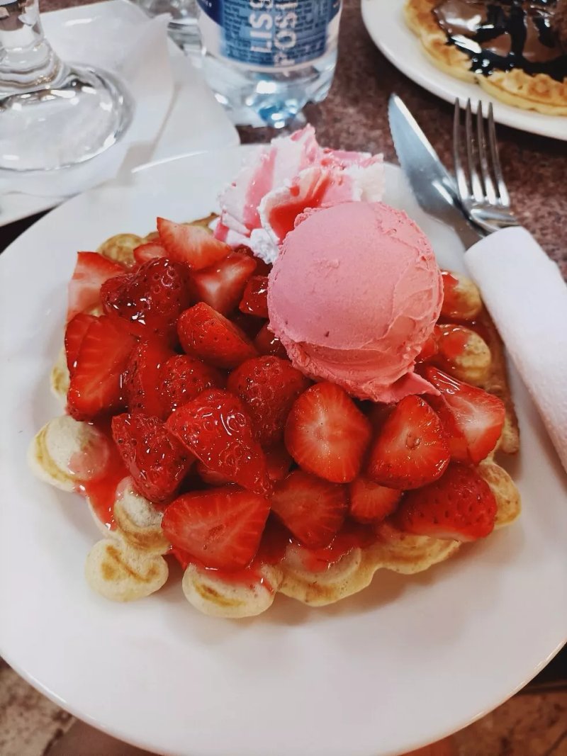 Gelateria Bar Caffe Katoro