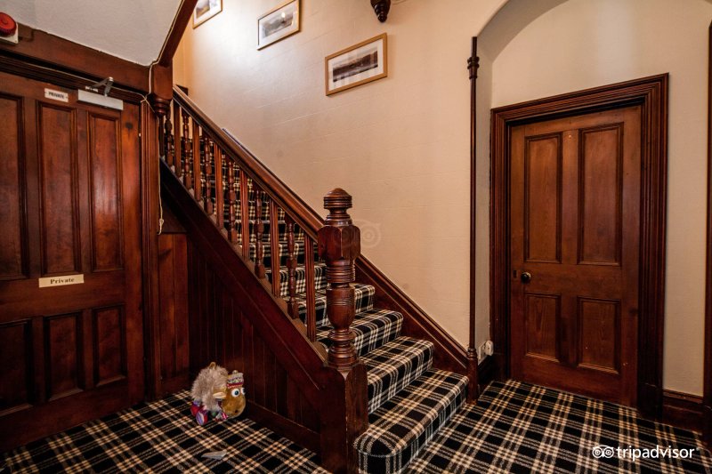 Glenville House