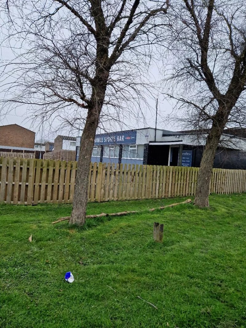 The Windmill Sports-Bar.