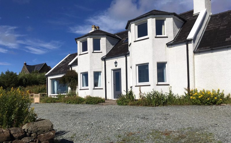 33 Lochbay