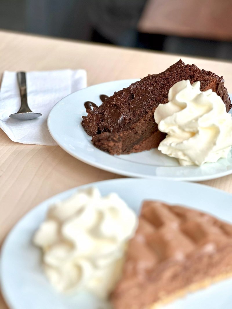 Valkoinen Puu Cafe & Shop