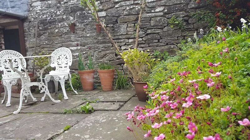 A stylish family house close to the centre of Hay-on-Wye