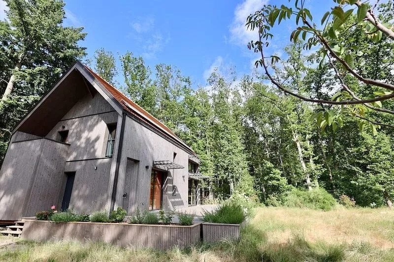 Cabin in the Fontainebleau Forest