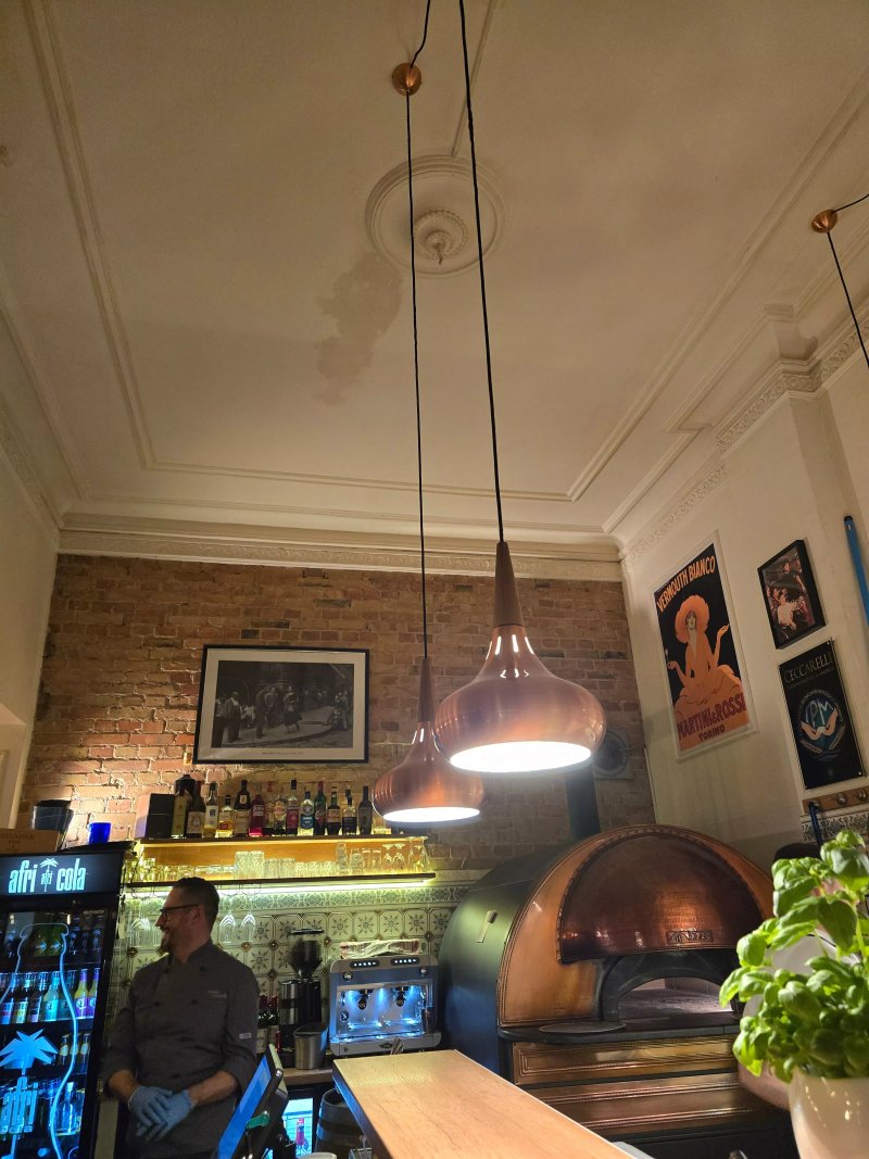 Bottega Ceccarelli Pizzeria Bar Weine