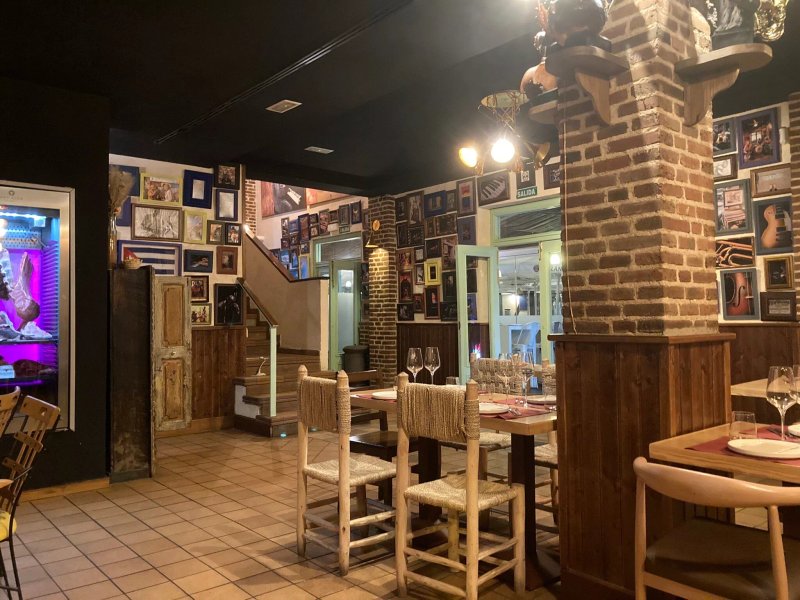 Kino's Smokehouse & BBQ