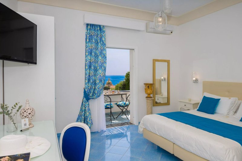 Royal Prisco Hotel