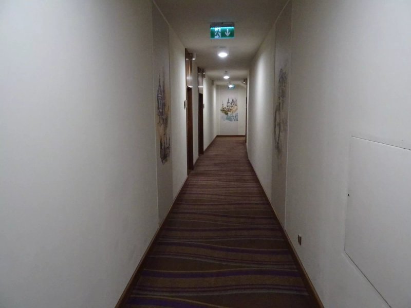 Merchants Crown Suites and Spa