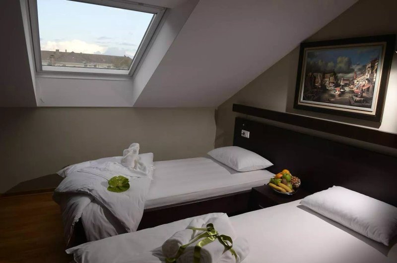 B&B Atrium