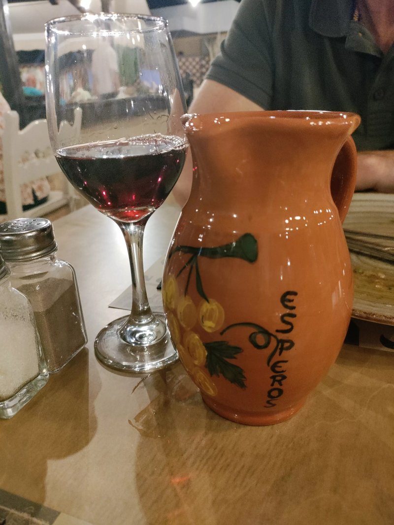 Esperos Taverna Restaurant