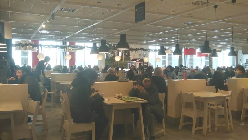 RISTORANTE IKEA Milano Corsico