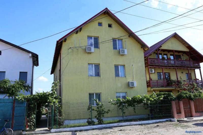 Casa Lustina Sulina