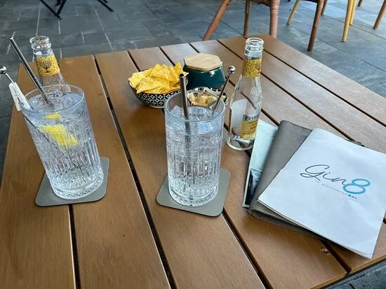 Gin8 Gintoneria & Bar