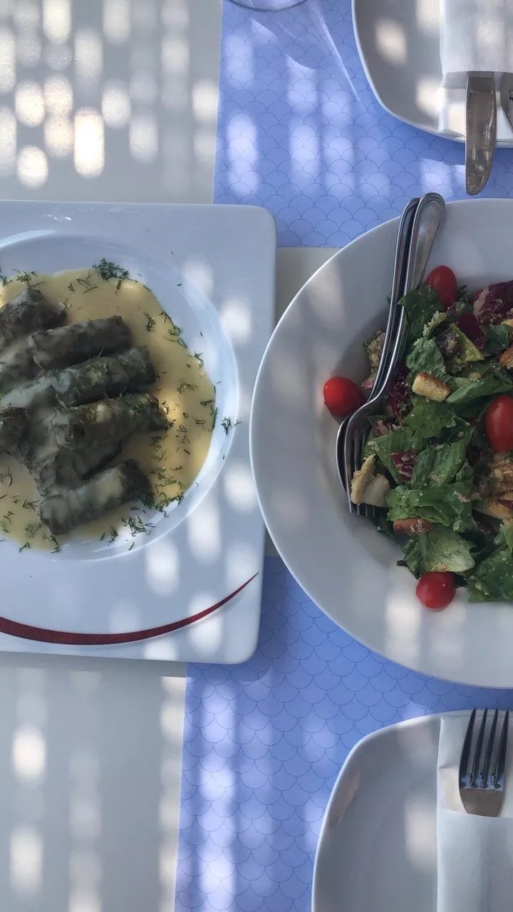 Makis Fish Cuisine