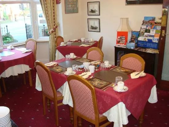 Broadlands Guest House