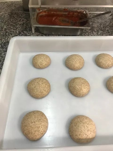 Gusto Tondo Pizzeria Faine Panada Elmas