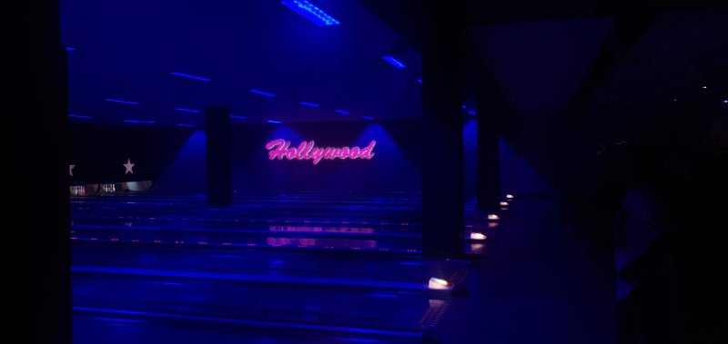 Hollywood Bowl Broadway Plaza