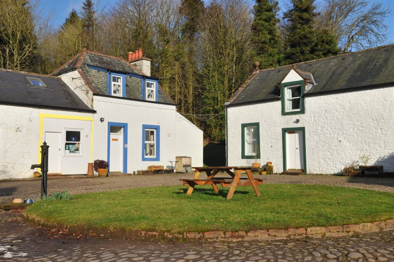 Kirkwood Cottages & Fishing - Real Farm Holidays