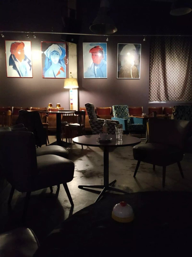 Ancien Cinema Cafe-Club