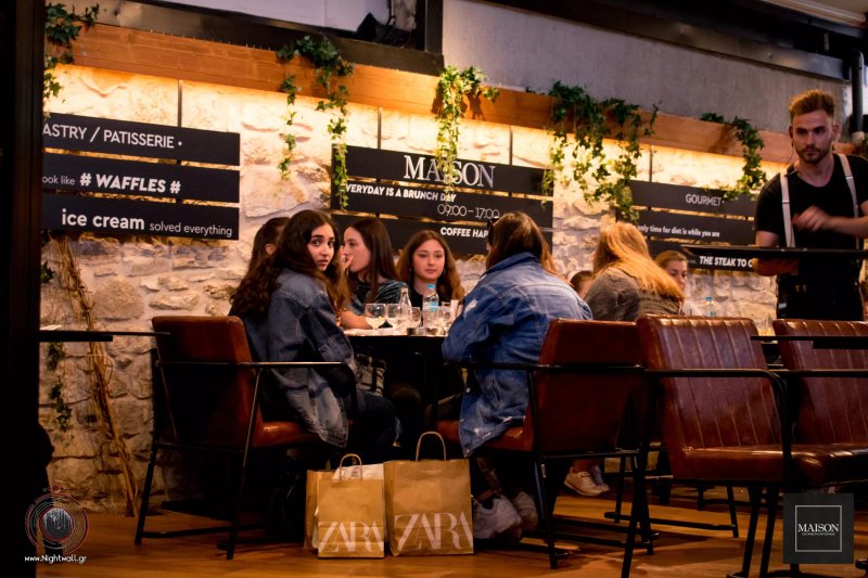 MAISON gourmet-coffee-bar