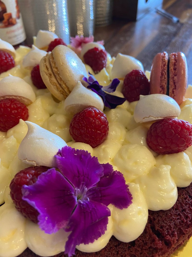The Chocolate And Pastry Bar